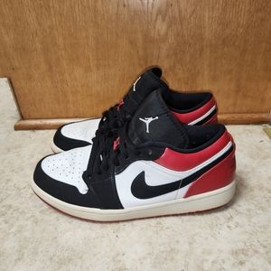 Jordan 1 Sneakers